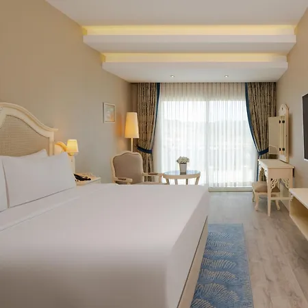 Dolce By Wyndham Cesme ألاتشاتي