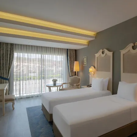 Dolce By Wyndham Cesme ألاتشاتي