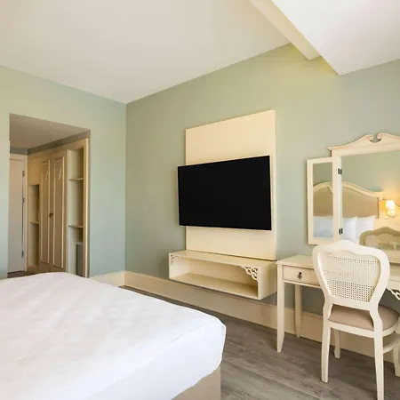 Resort Dolce By Wyndham Cesme