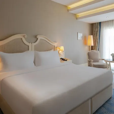 Dolce By Wyndham Cesme 4* Alaçatı