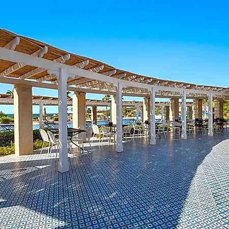 Dolce By Wyndham Cesme 4*